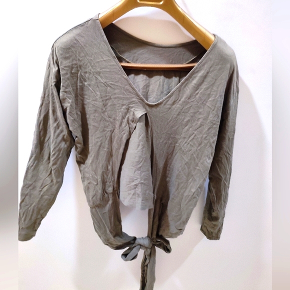 Zara Tops - Zara stylish shrug stylish top